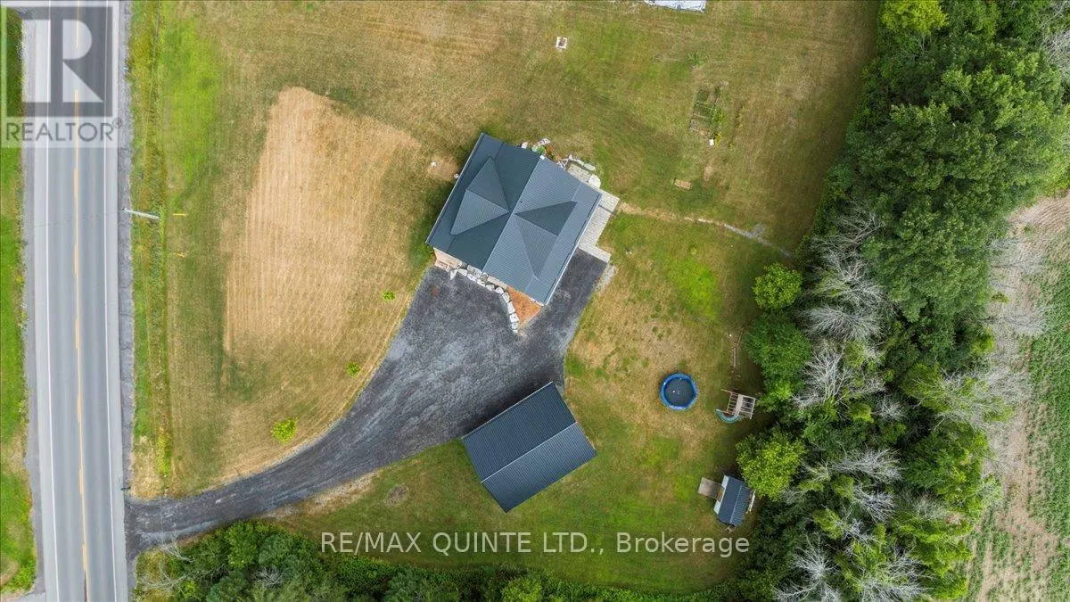 806 NEWBURGH ROAD