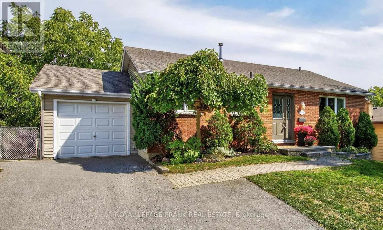 948 GOLFVIEW ROAD