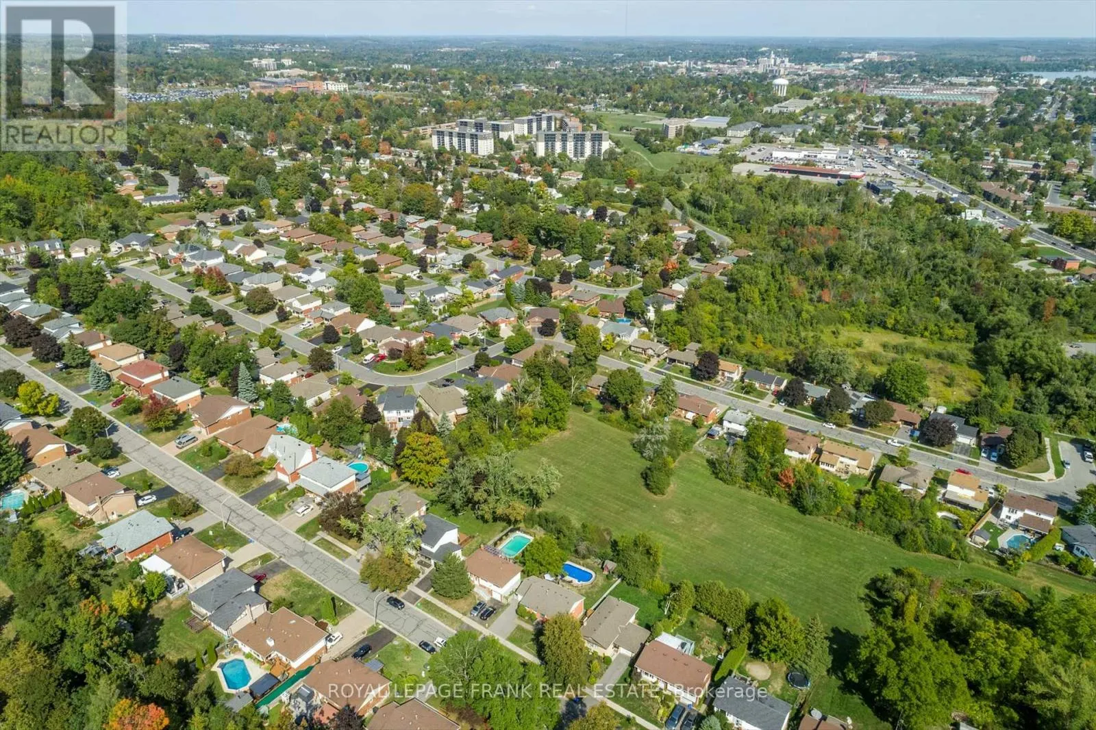 948 GOLFVIEW ROAD