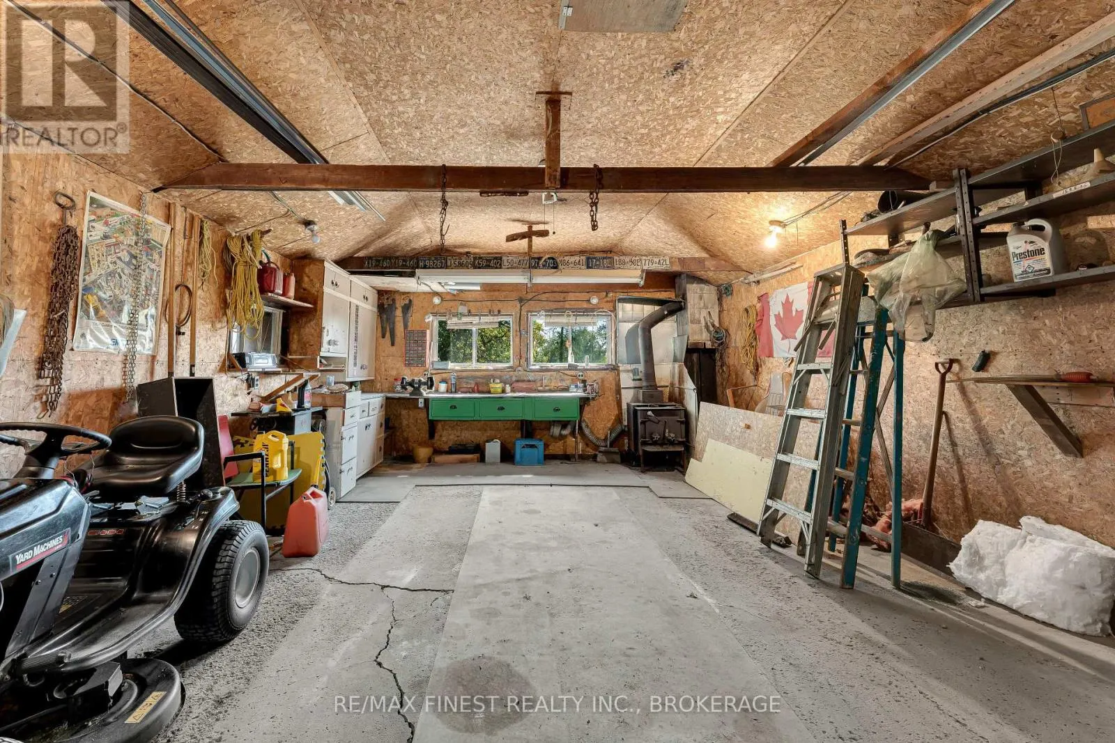 2318 COUNTY ROAD 11