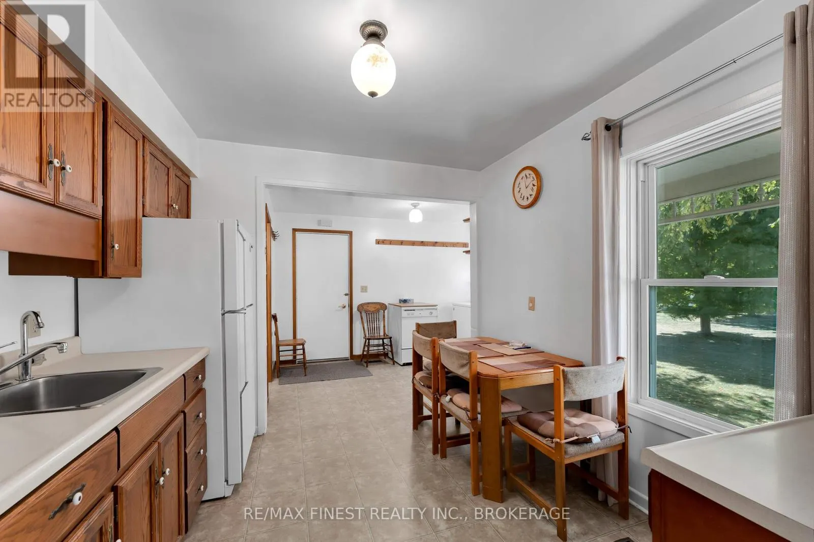 2318 COUNTY ROAD 11