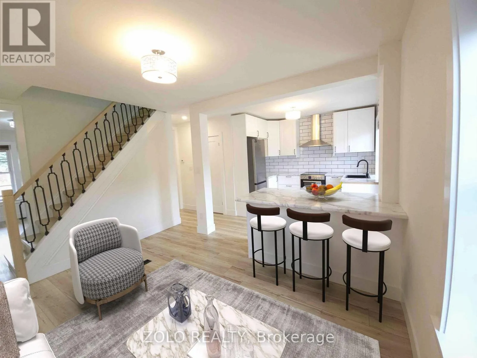 1504 KING STREET E
