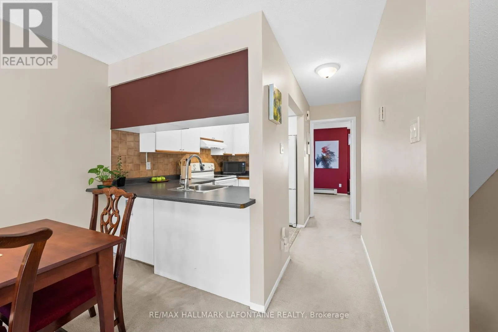 12 CRISPIN PRIVATE