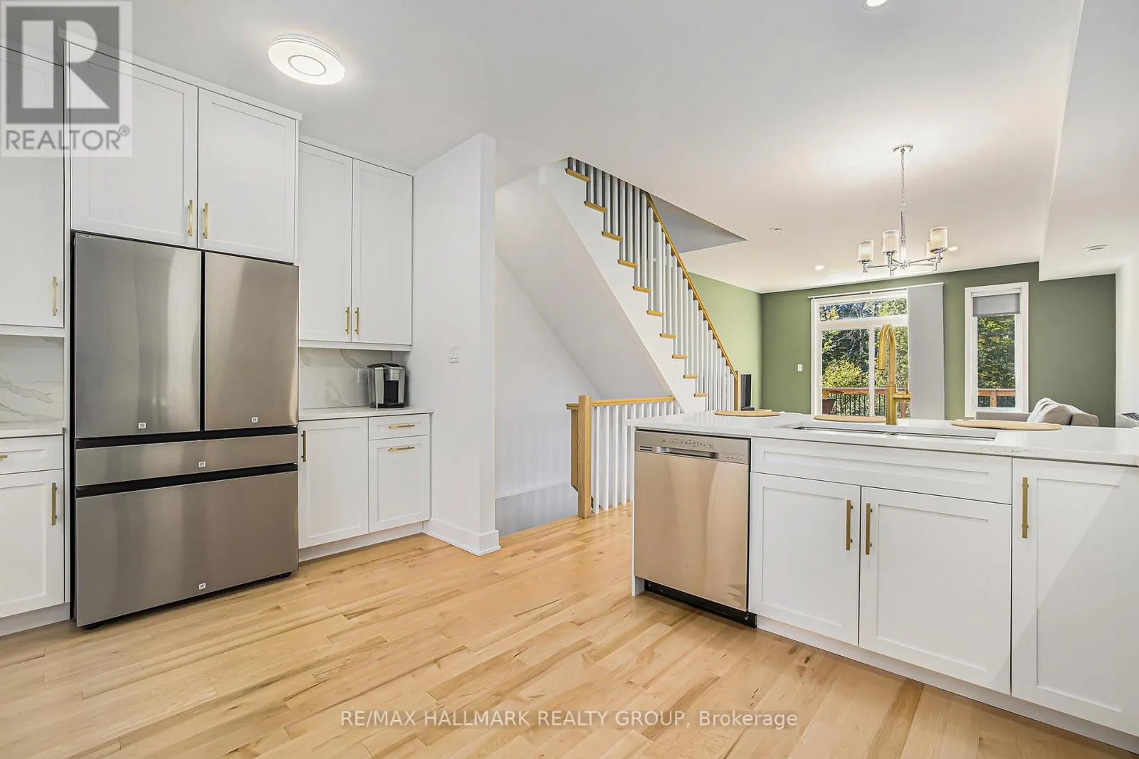 156 COUNTRY MEADOW DRIVE