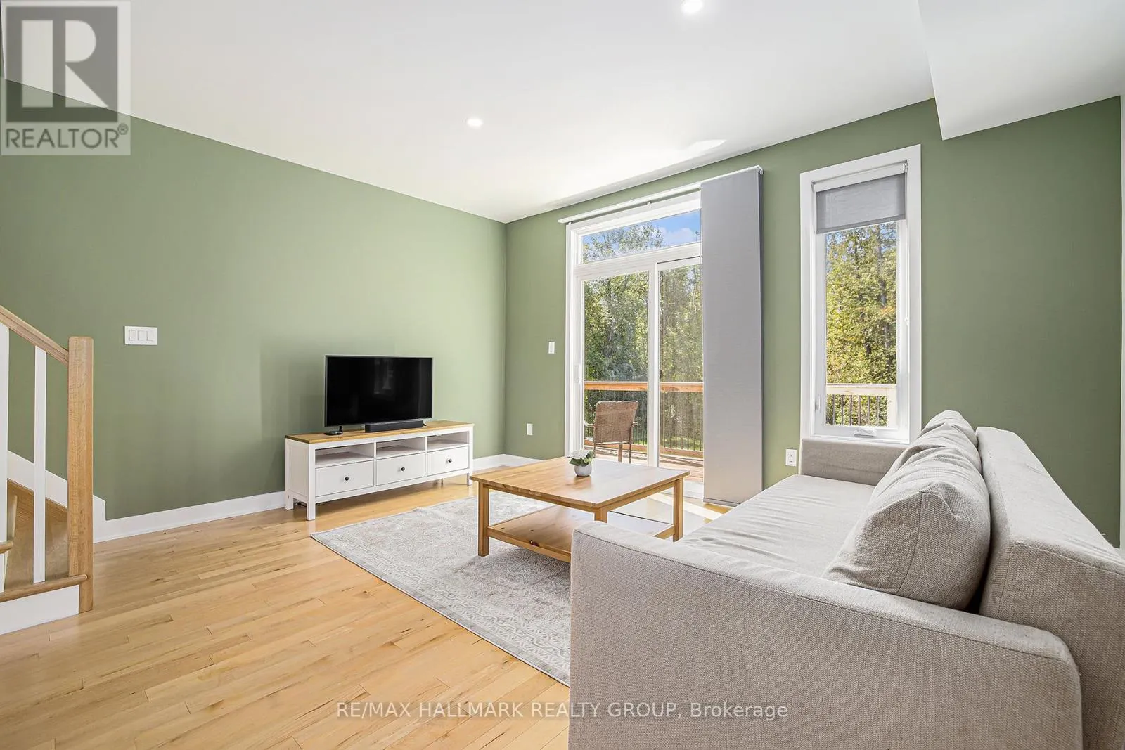 156 COUNTRY MEADOW DRIVE