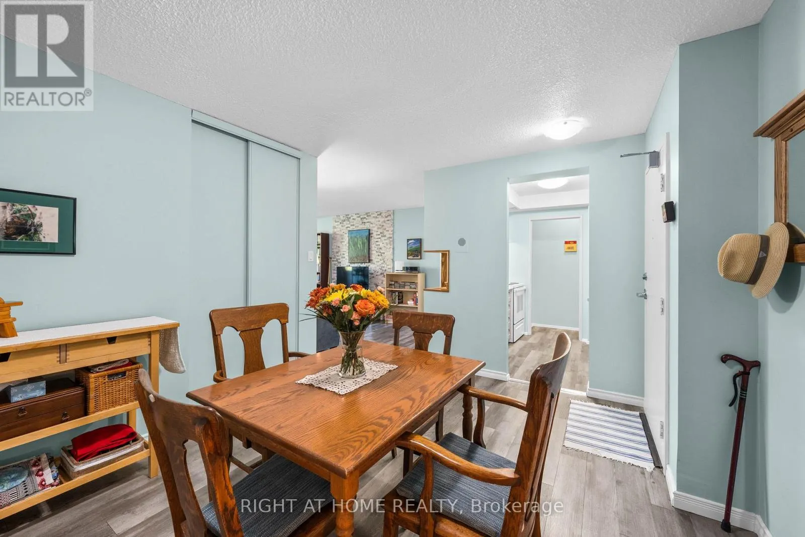106 - 555 BRITTANY DRIVE