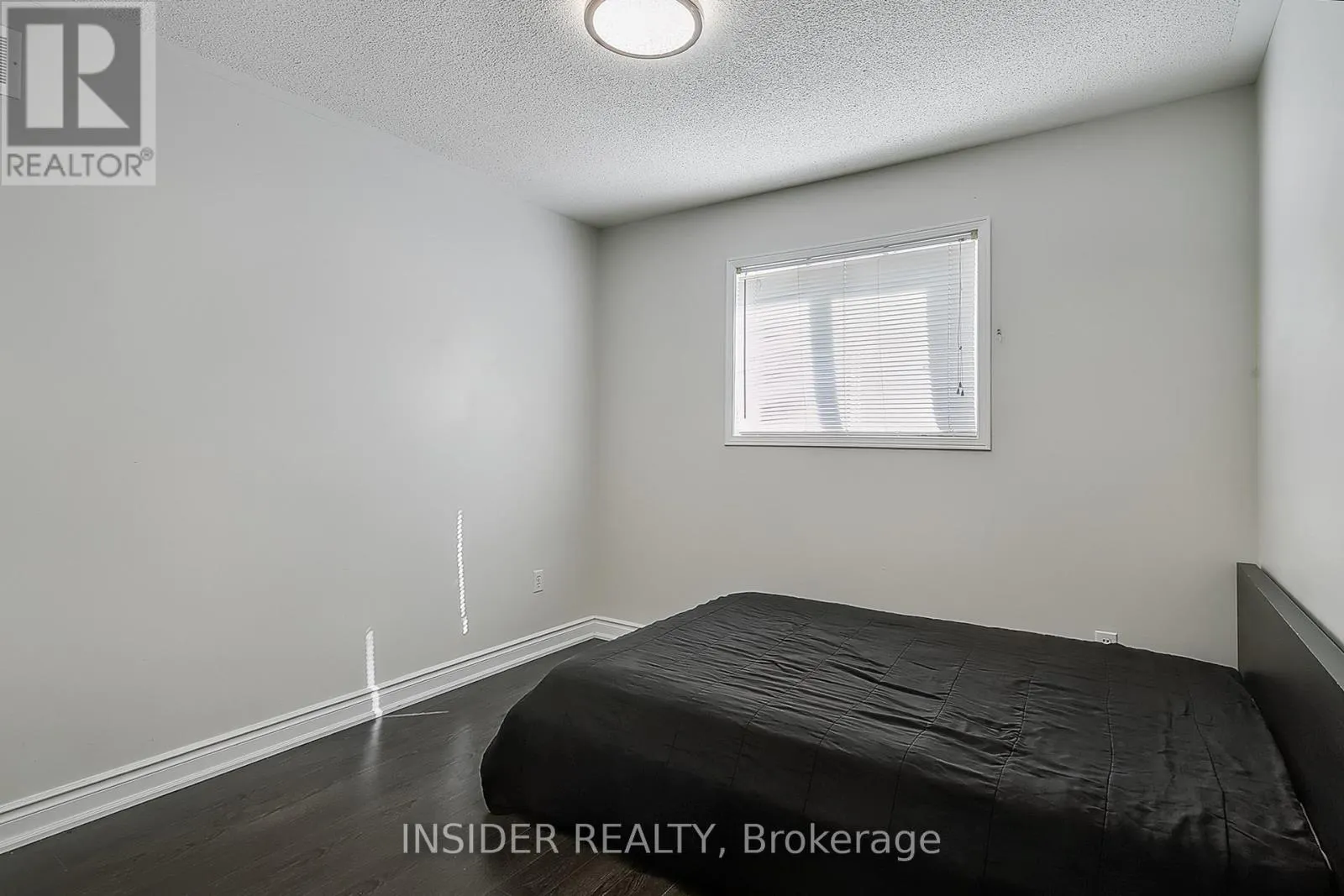 35 LANGLAW DRIVE