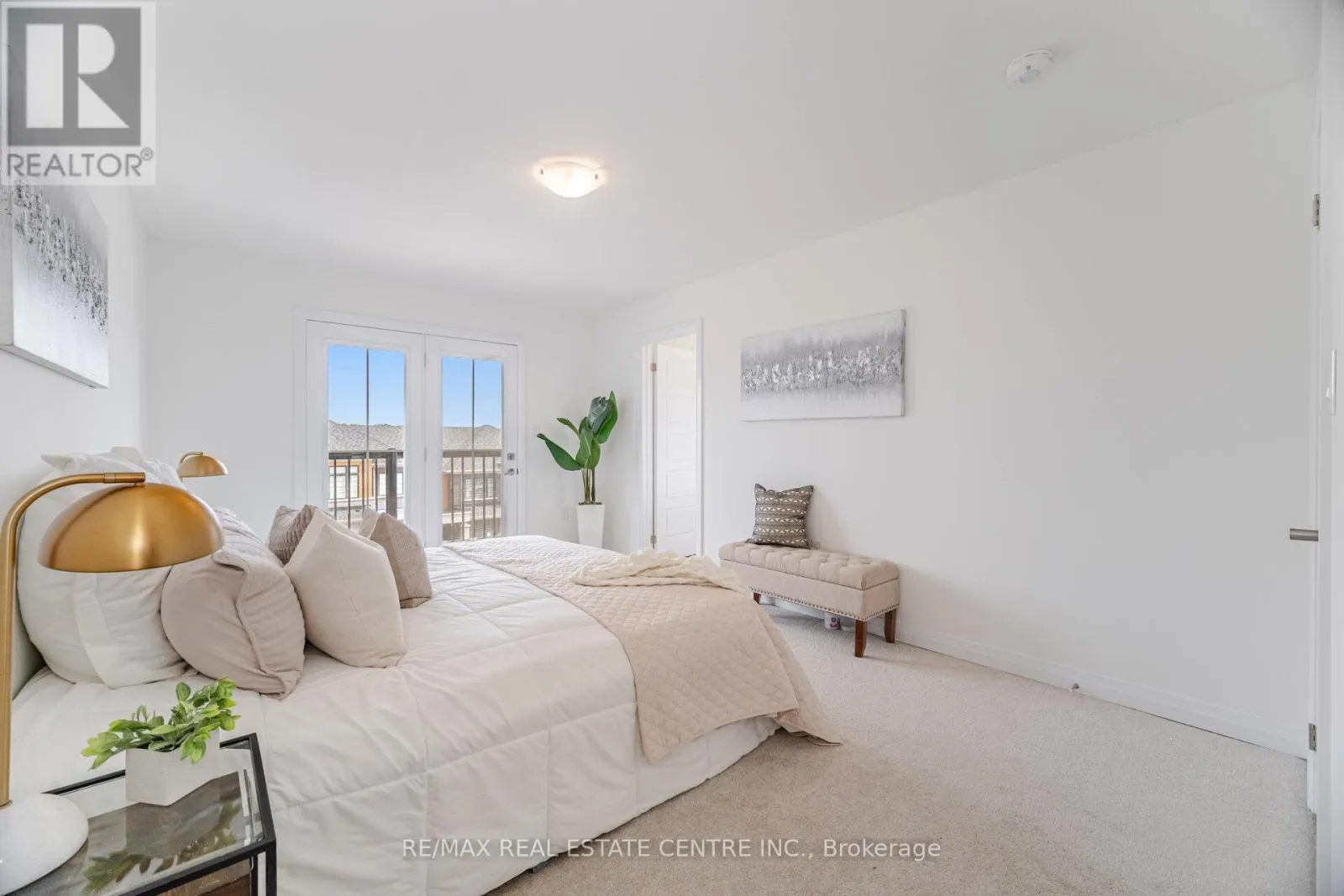33 GRANVILLE CRESCENT