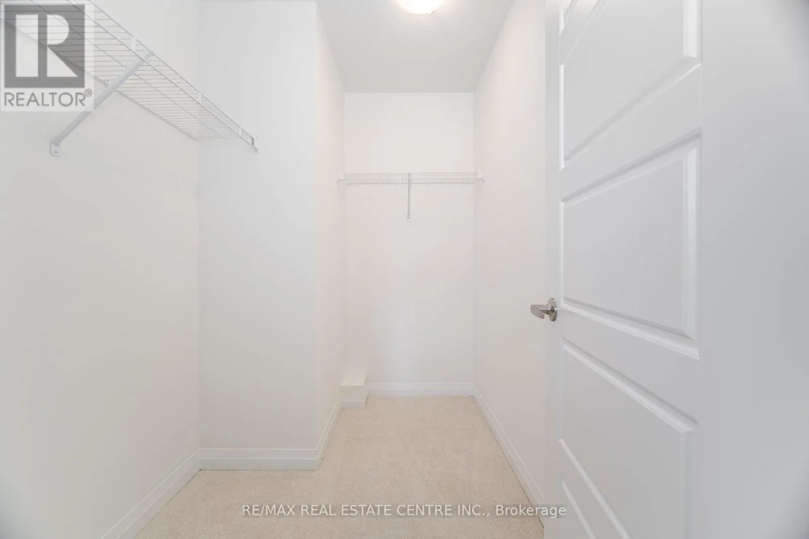33 GRANVILLE CRESCENT