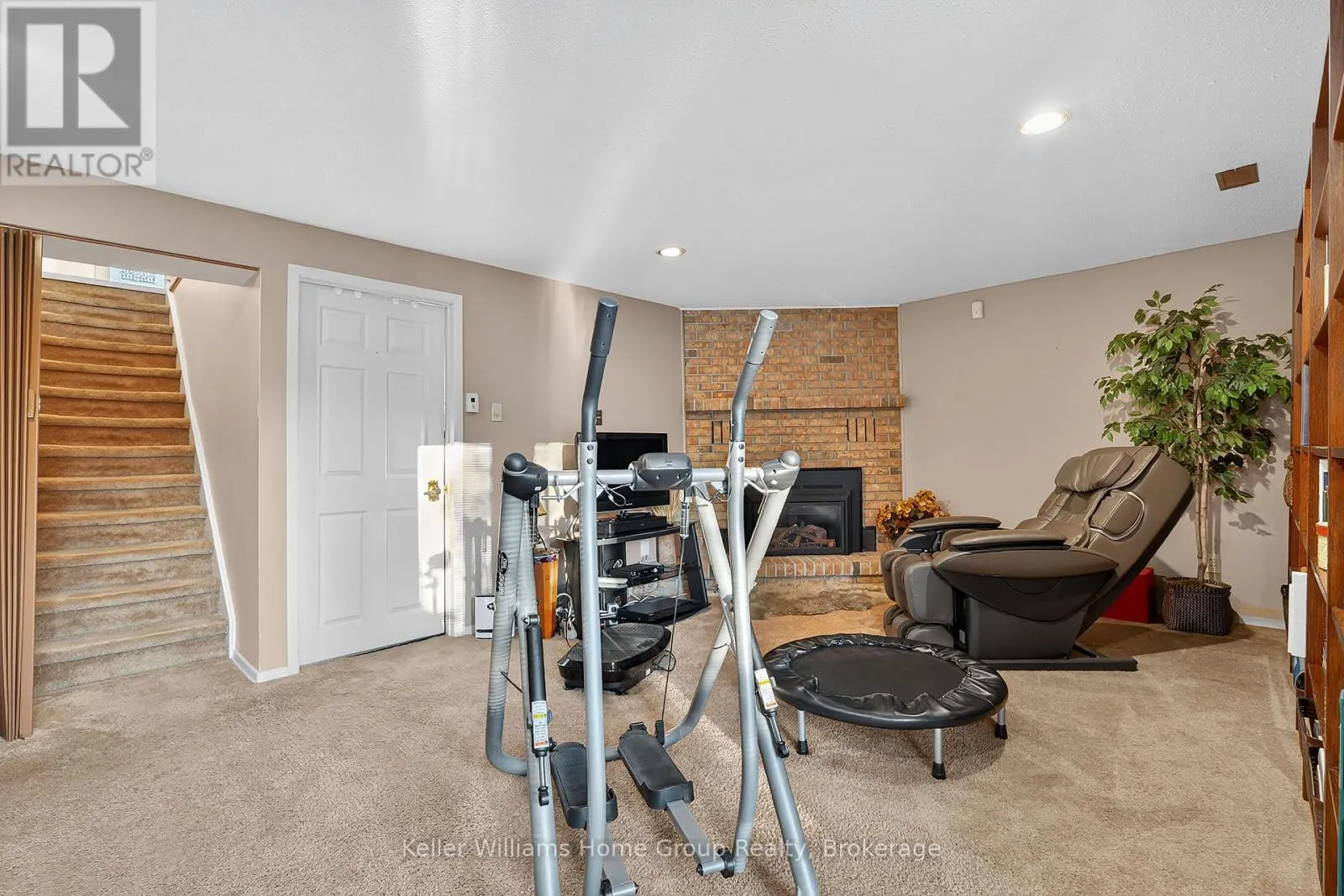 114 DOVERCLIFFE ROAD