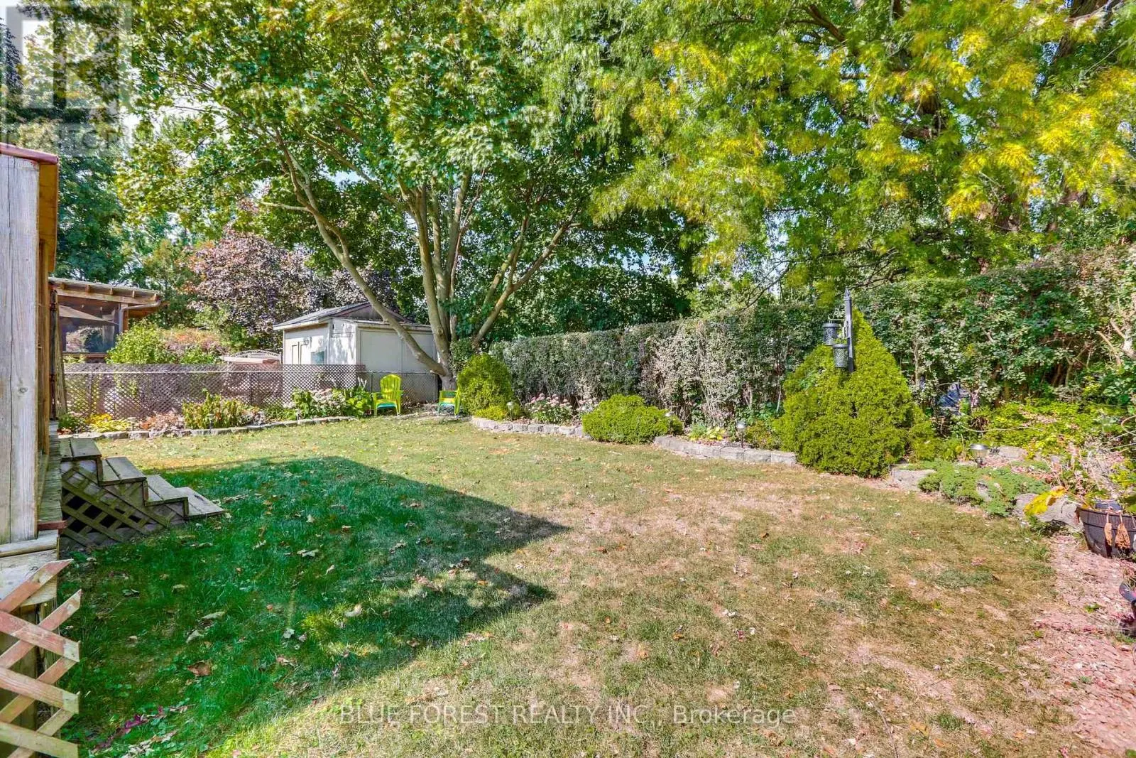 6 ASHBURY AVENUE