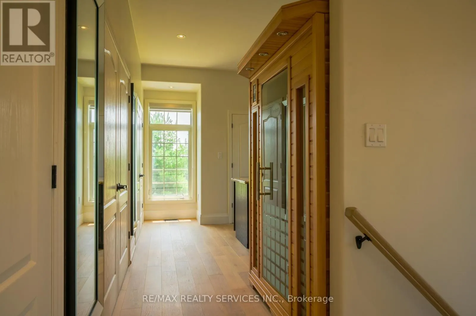 214&218 MAPLE AVENUE S