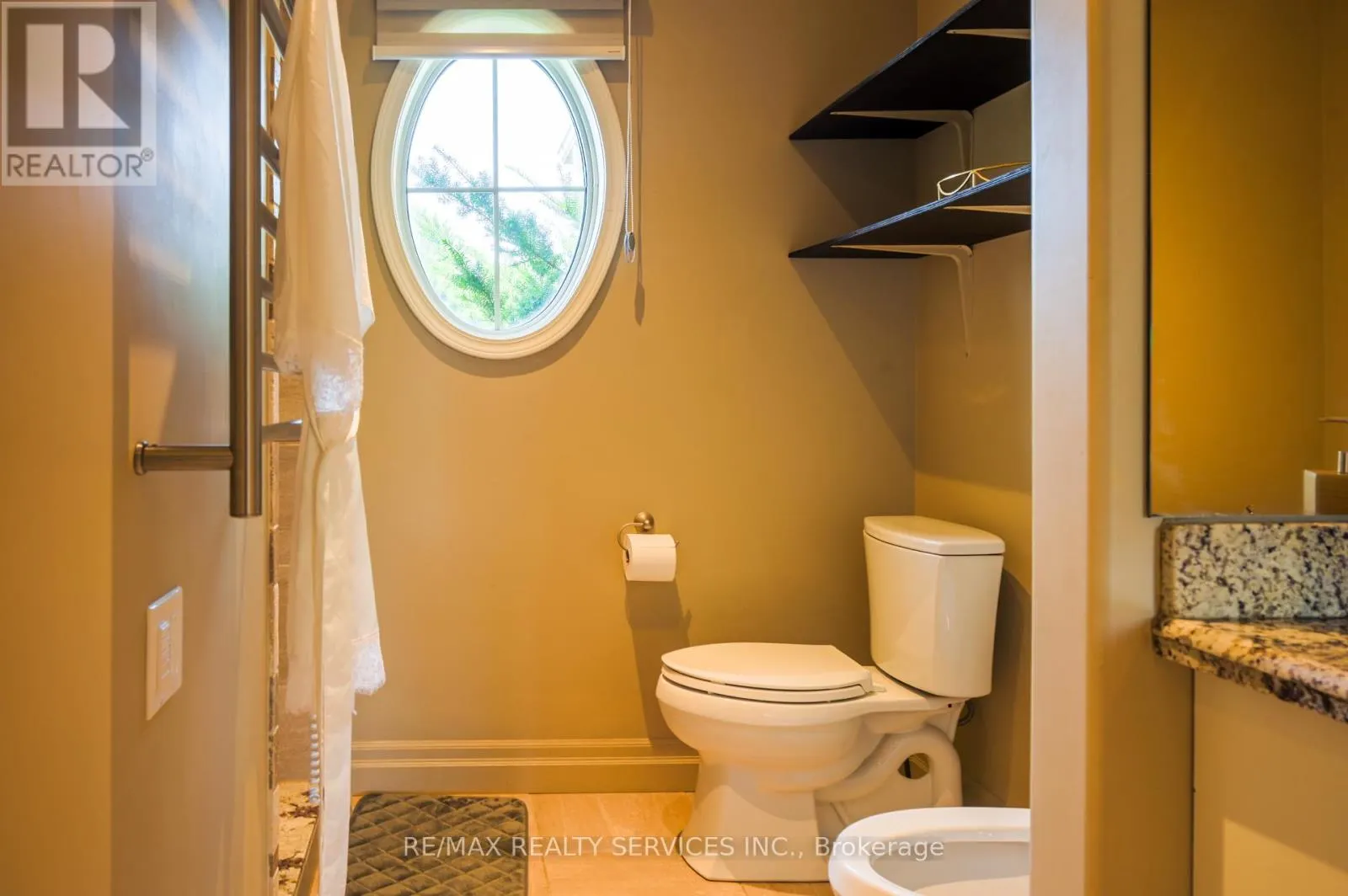 214&218 MAPLE AVENUE S