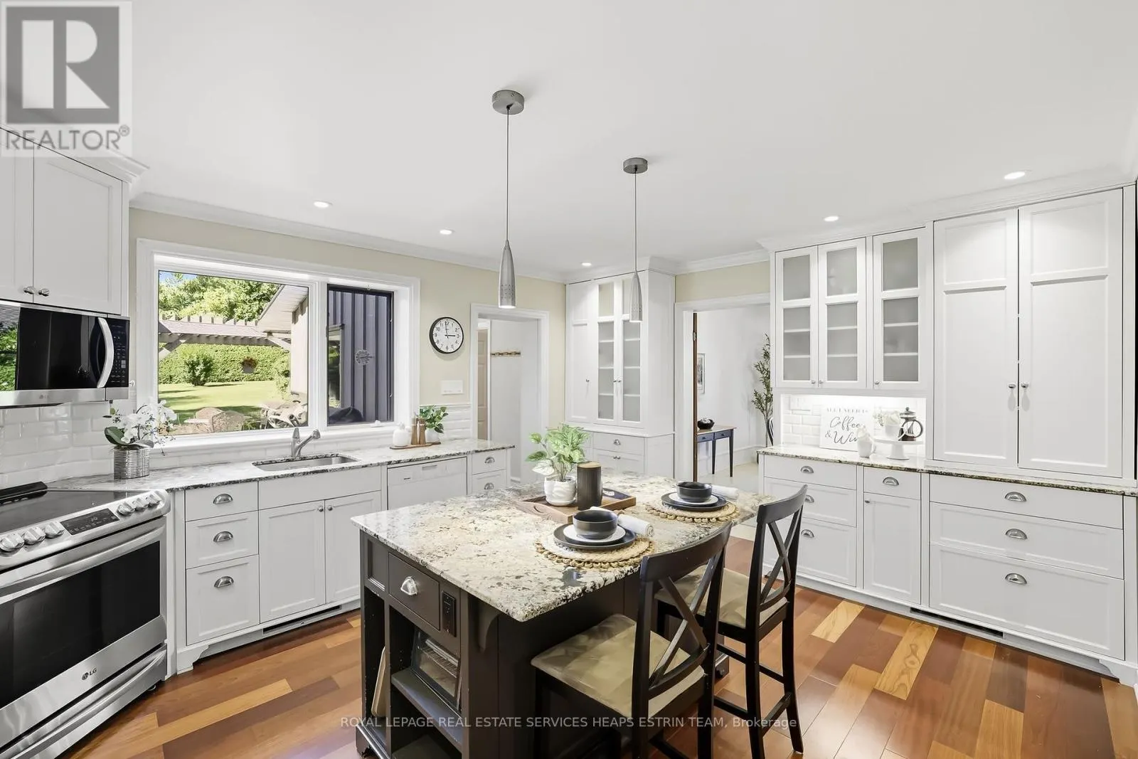 332 RIDOUT STREET
