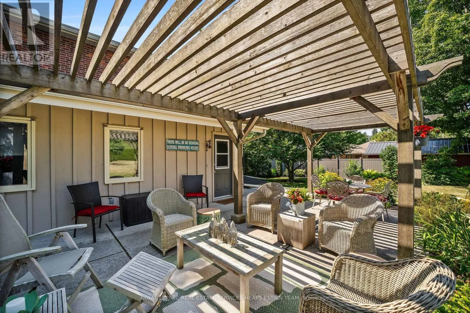 332 RIDOUT STREET