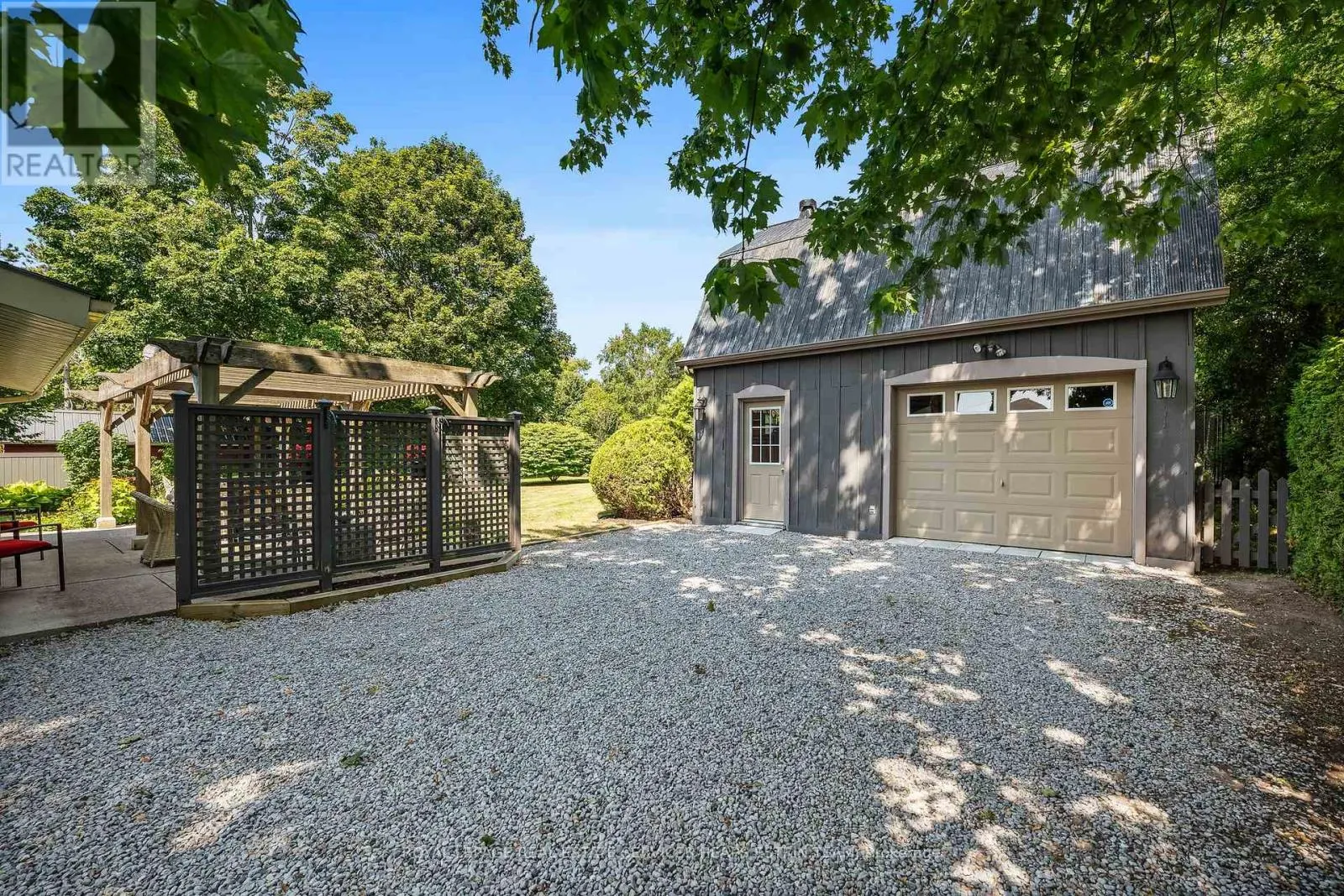 332 RIDOUT STREET