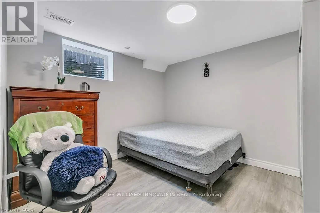 #B - 916 MAGDALENA COURT