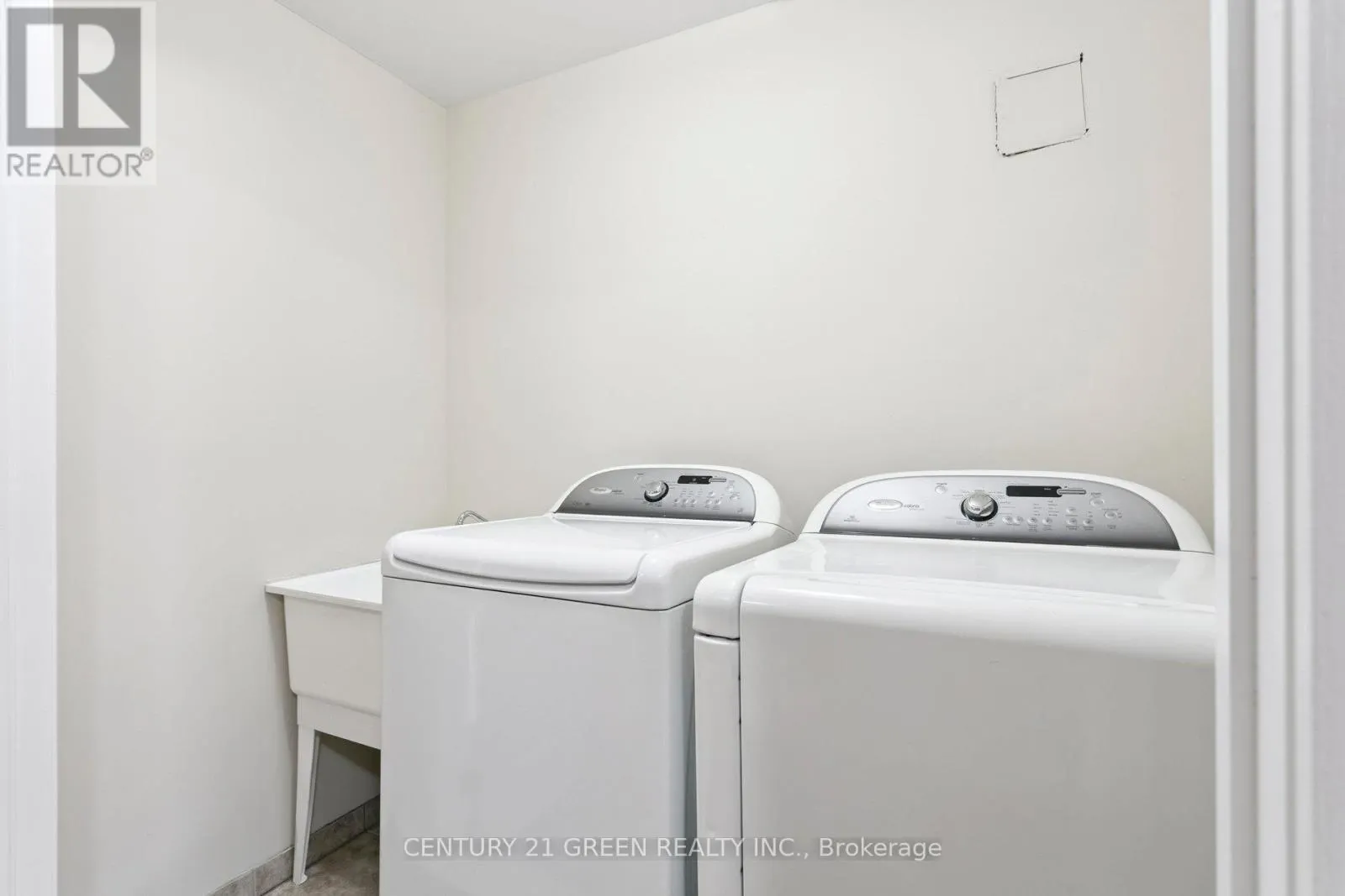 50 MOSAIC DRIVE