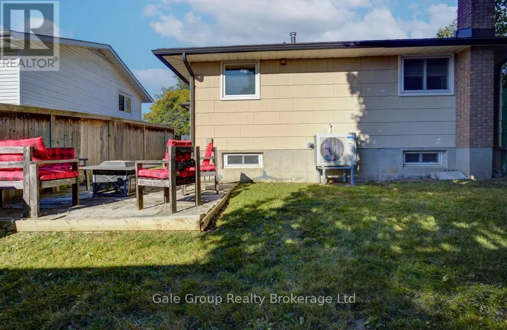 19 GREENDALE CRESCENT