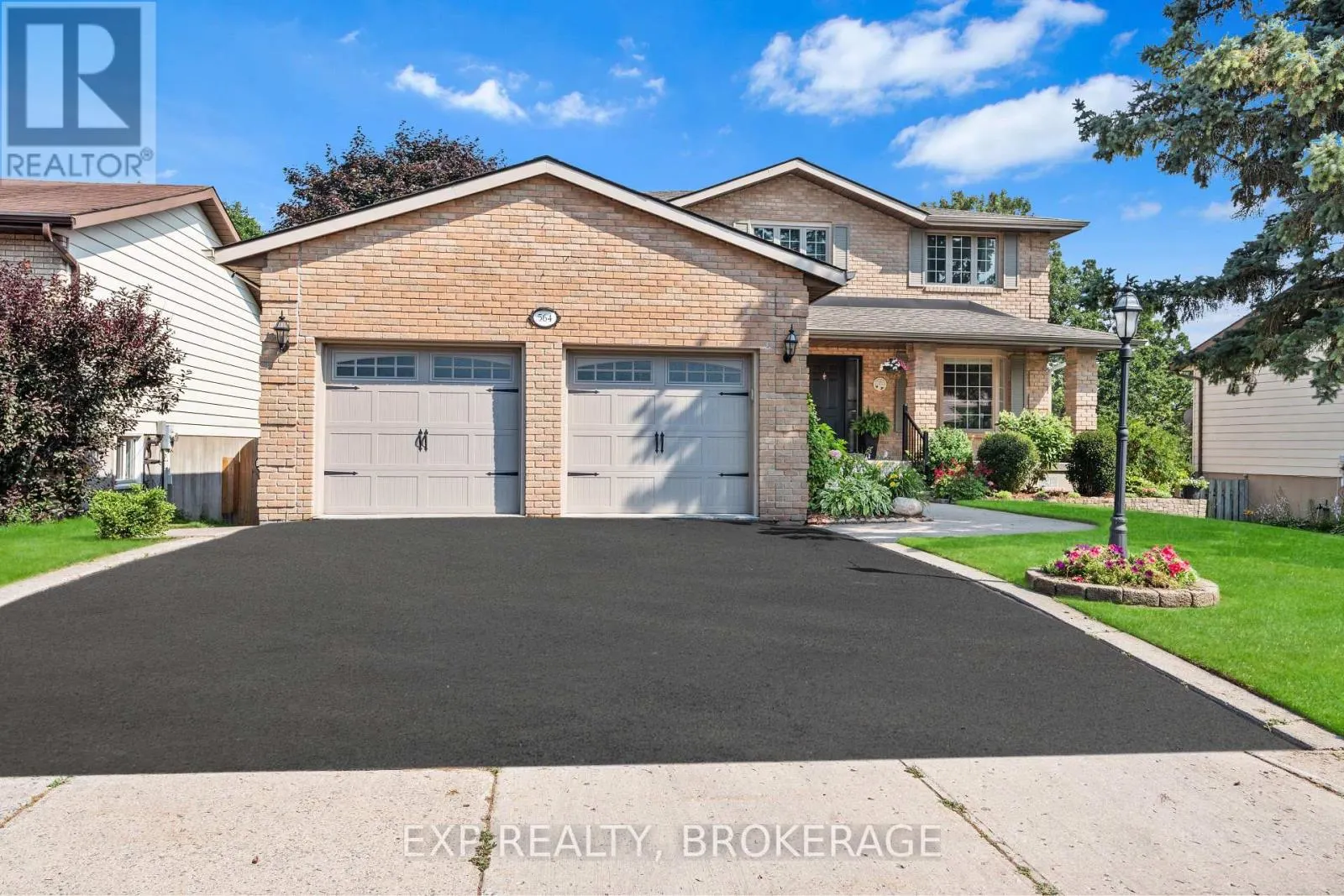 564 BRAESIDE CRESCENT