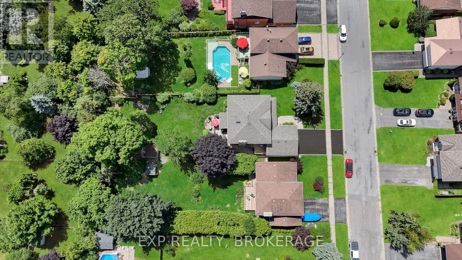 564 BRAESIDE CRESCENT