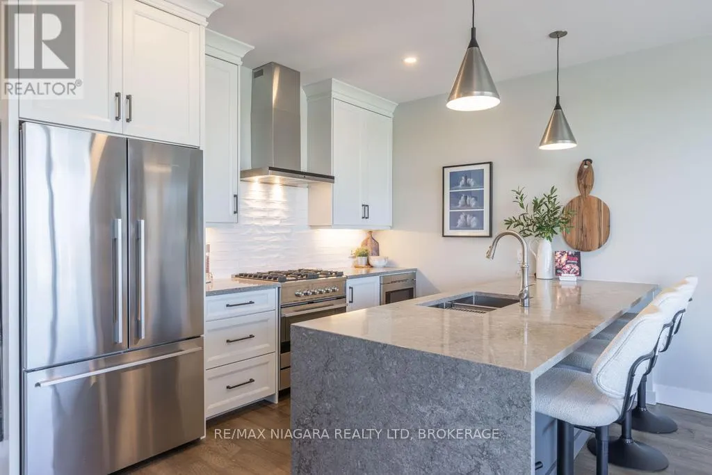 302 - 57 LAKEPORT ROAD, #302