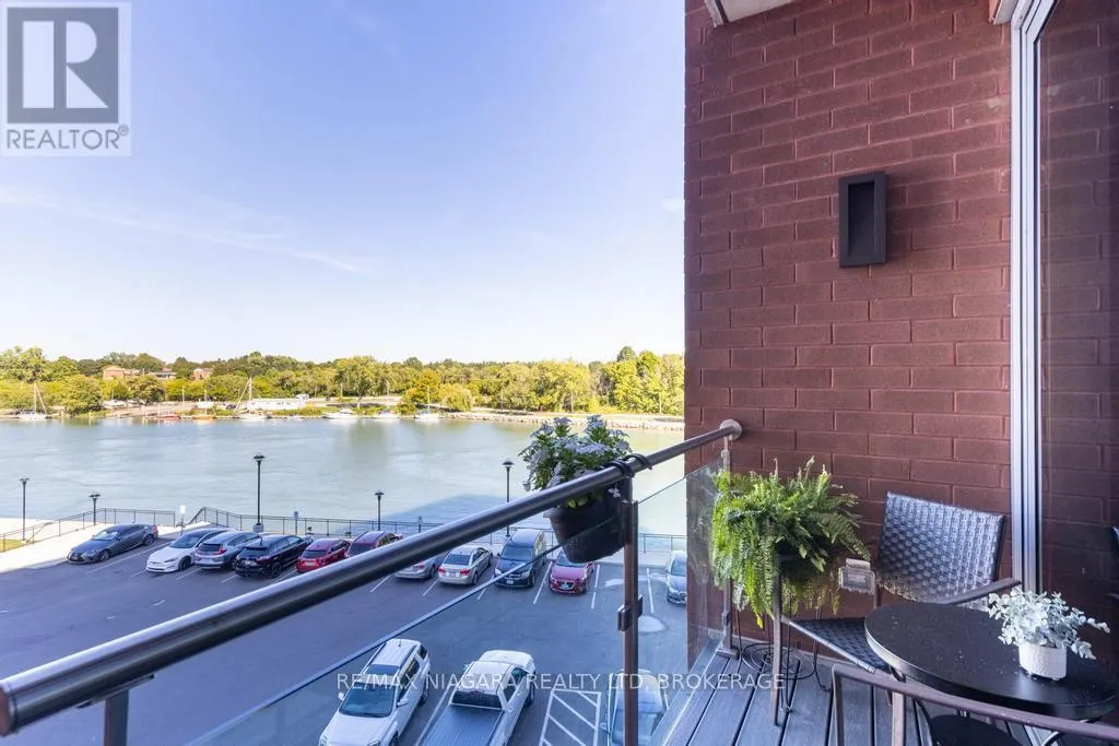 302 - 57 LAKEPORT ROAD, #302