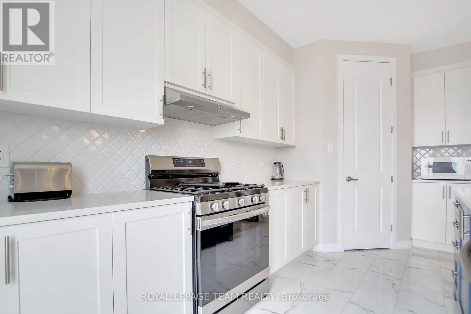 248 PURSUIT TERRACE