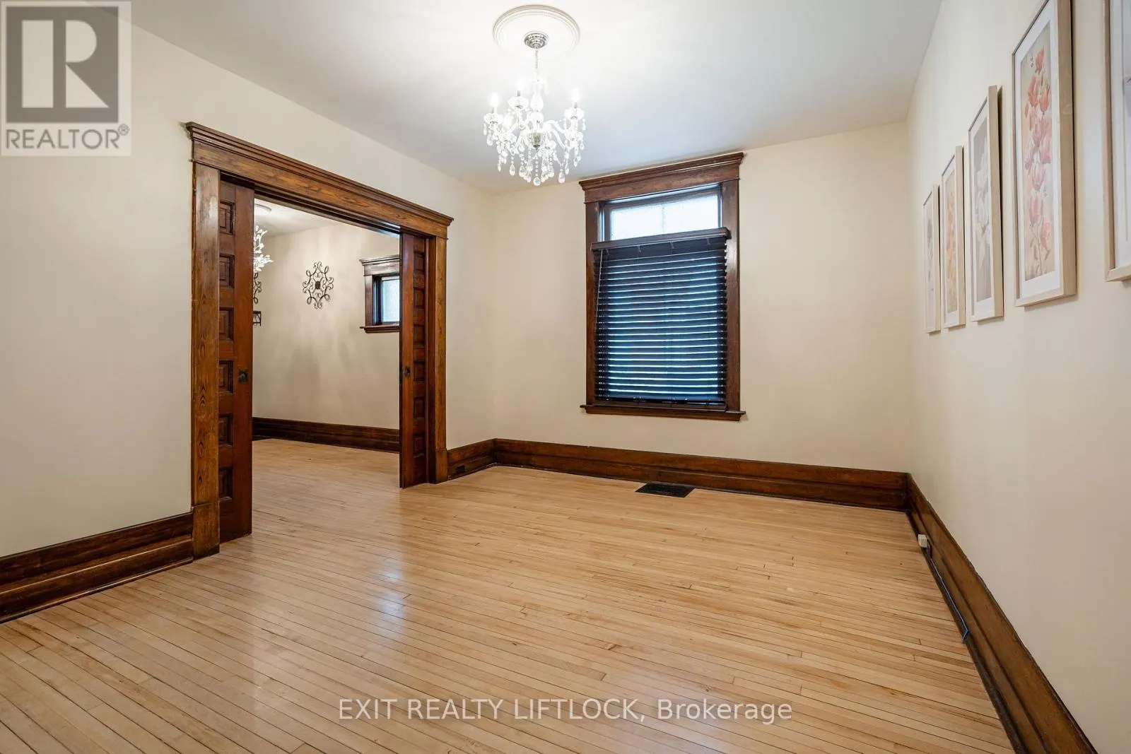 141 HUNTER STREET E
