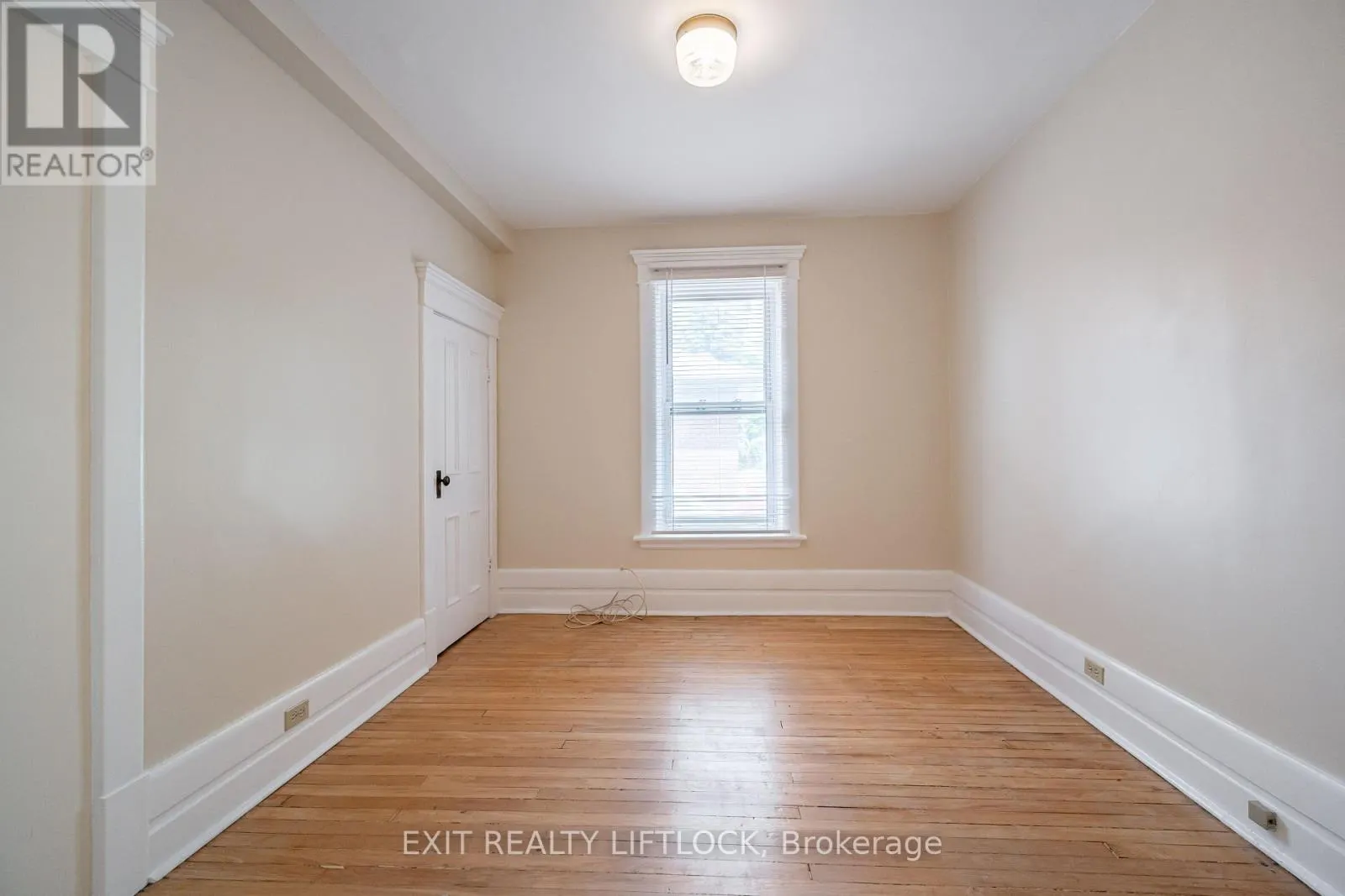 141 HUNTER STREET E