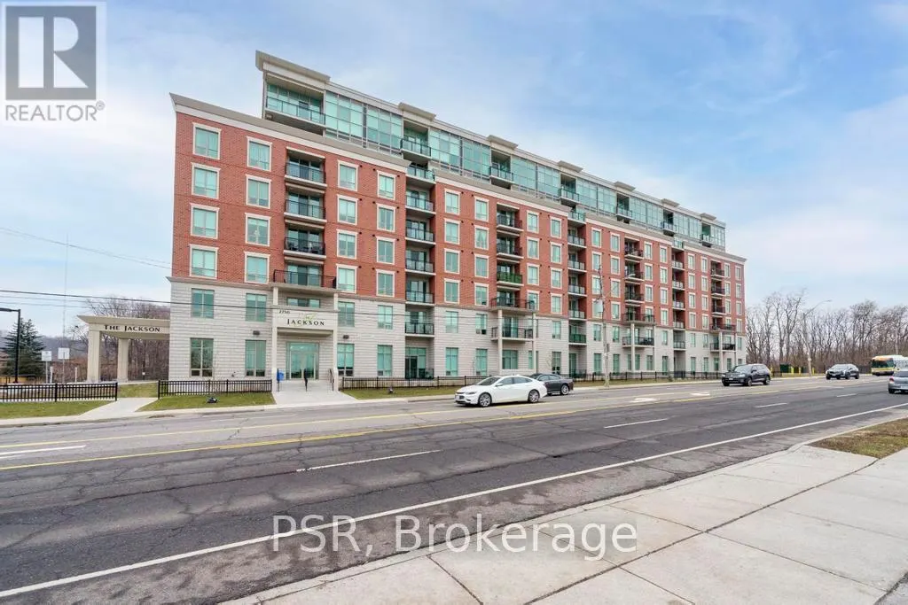 215 - 2750 KING STREET E