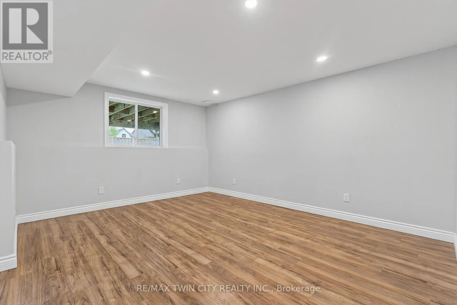 420 AVENS STREET
