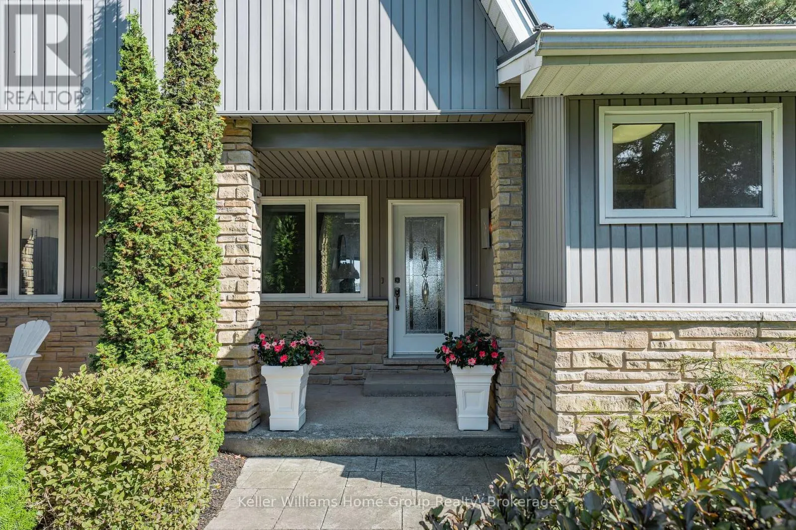 137 RENNIE BOULEVARD
