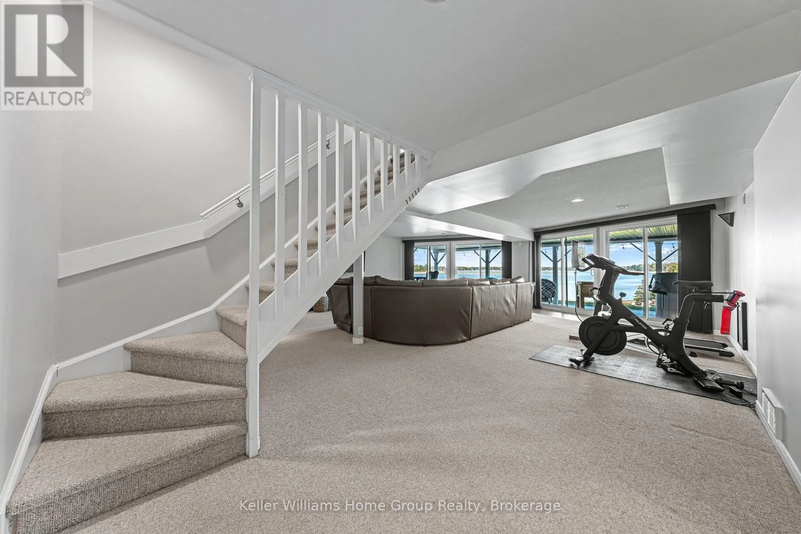 137 RENNIE BOULEVARD