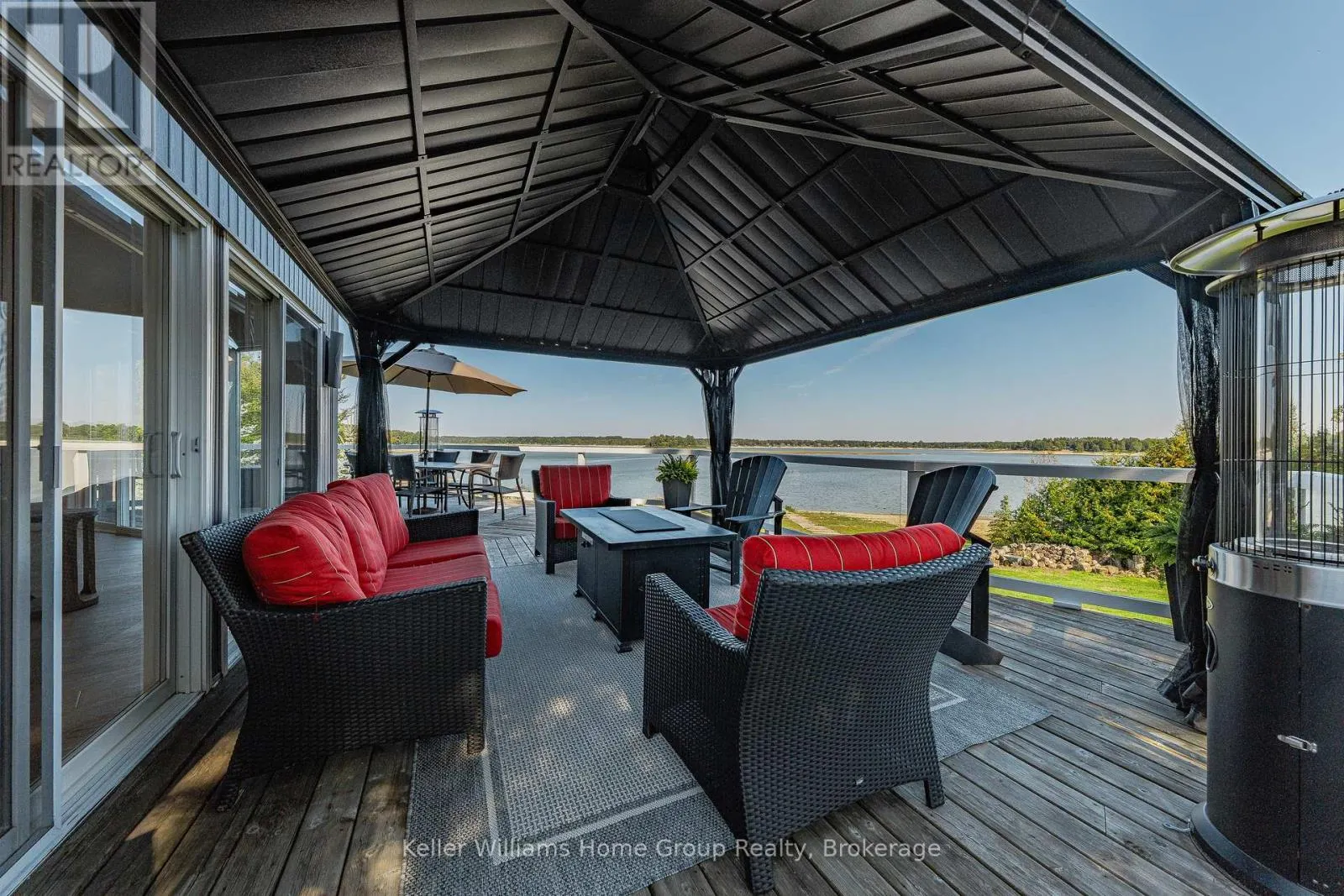 137 RENNIE BOULEVARD