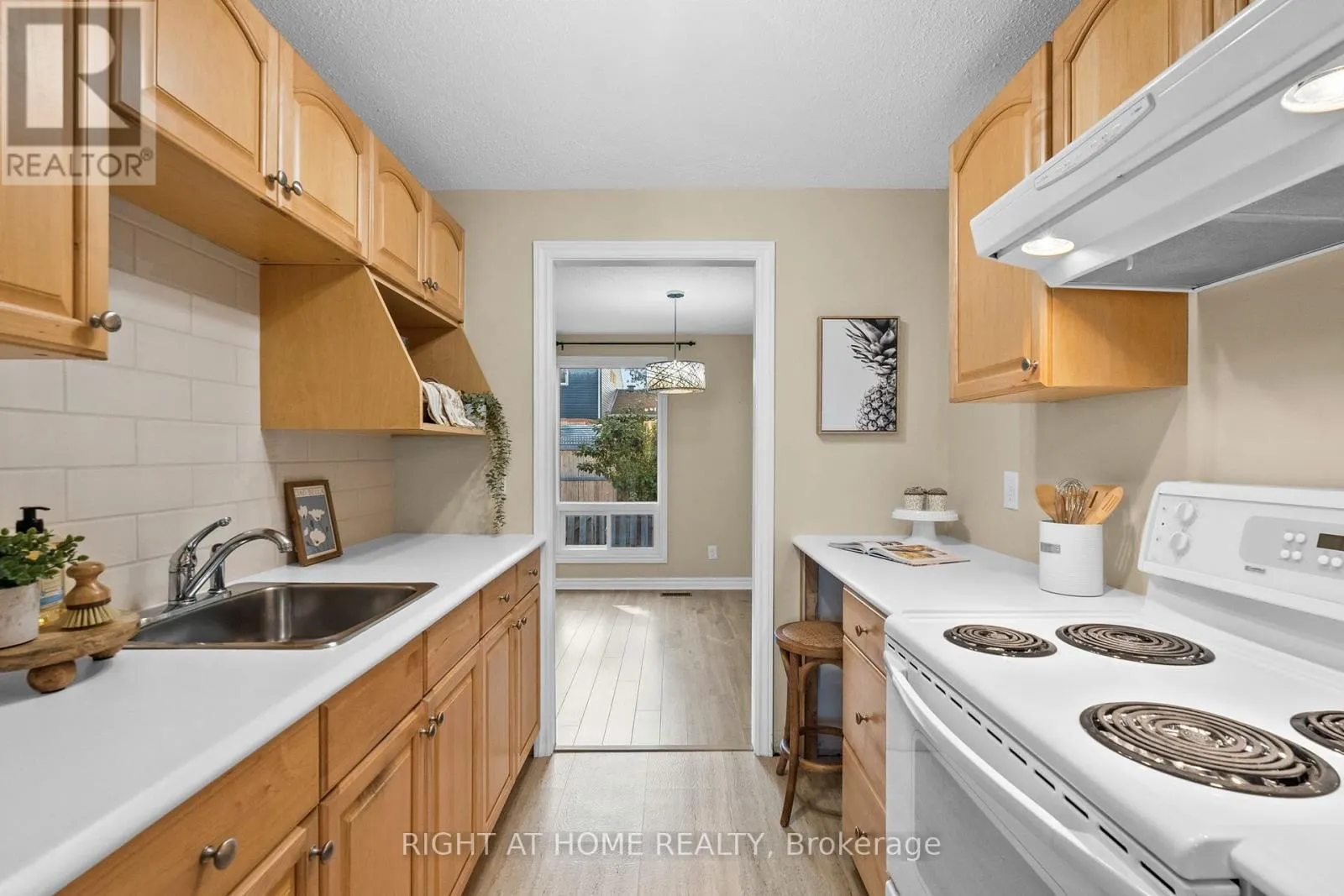 235 THISTLEDOWN COURT