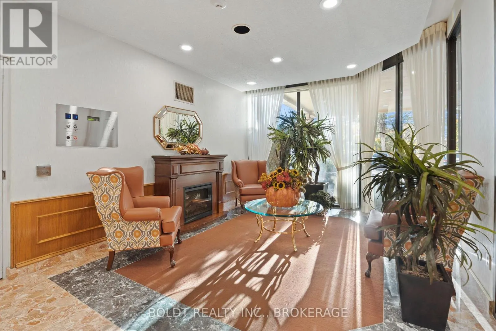 705 - 3 TOWERING HEIGHTS BOULEVARD, #705