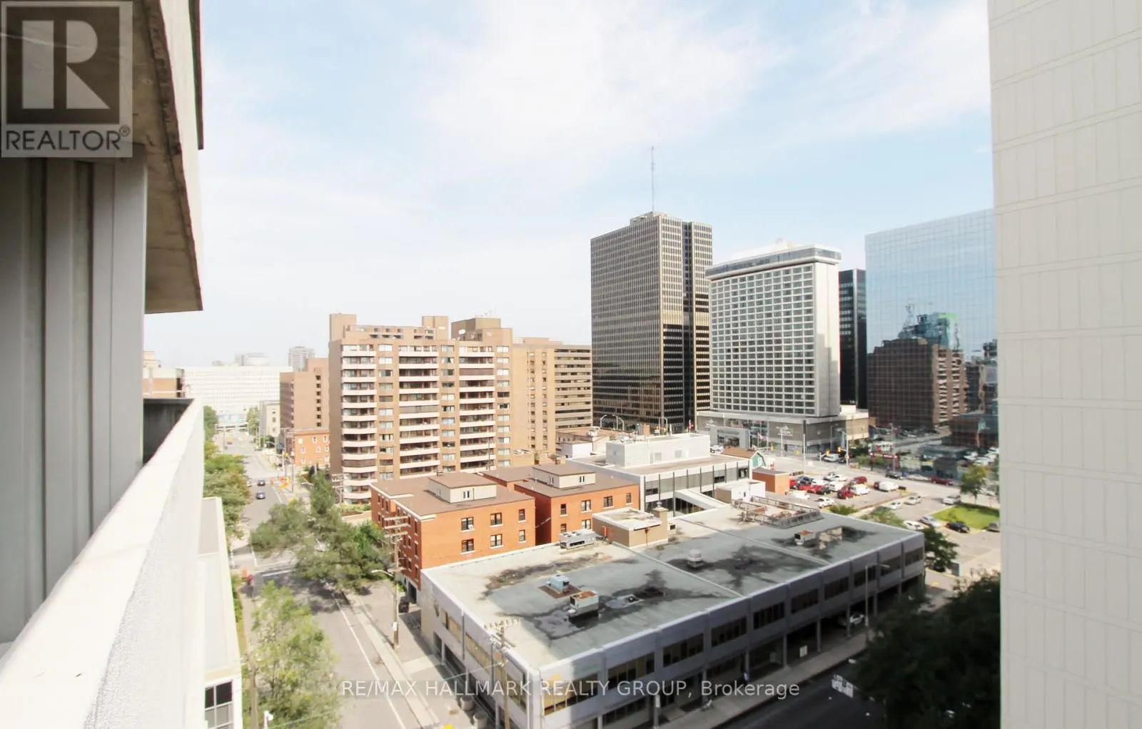 1203 - 200 BAY STREET