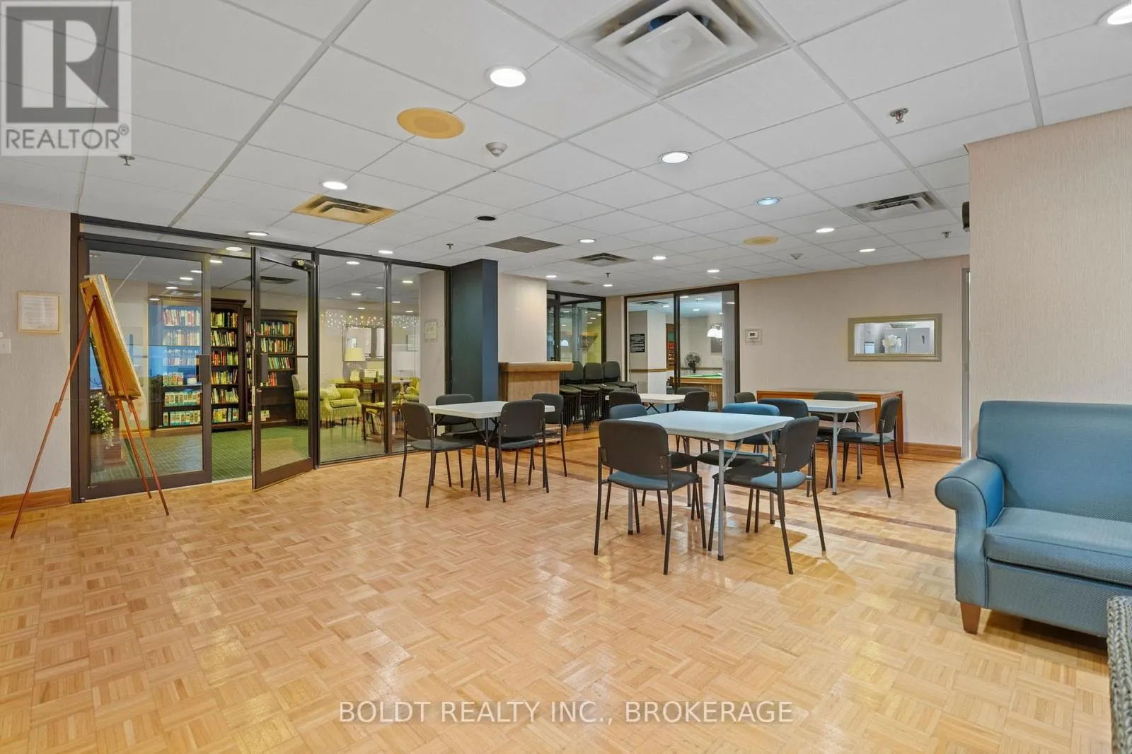 501 - 3 TOWERING HEIGHTS BOULEVARD, #501