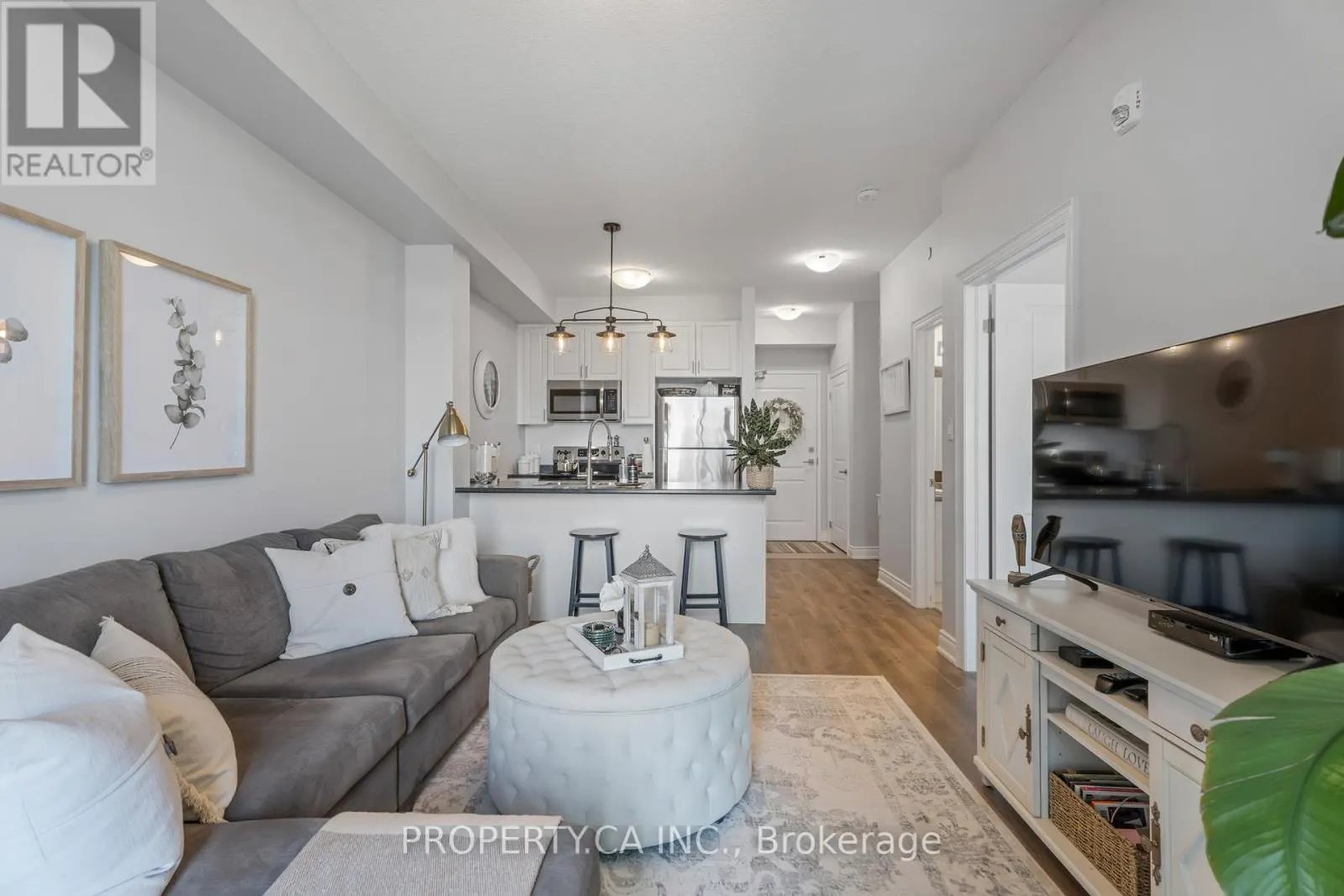 239 - 101 SHOREVIEW PLACE