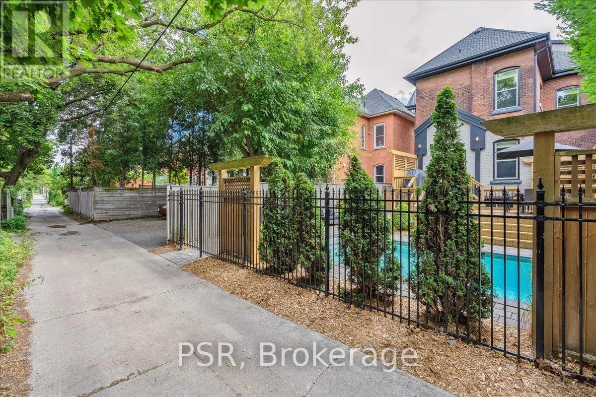 220 HERKIMER STREET