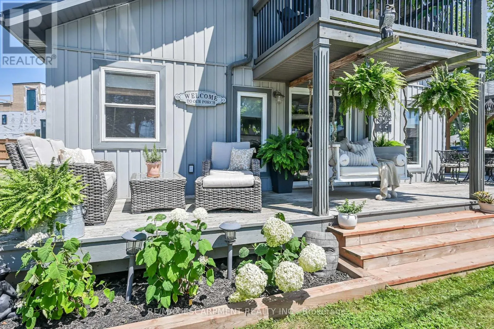 55 LAKESIDE DRIVE