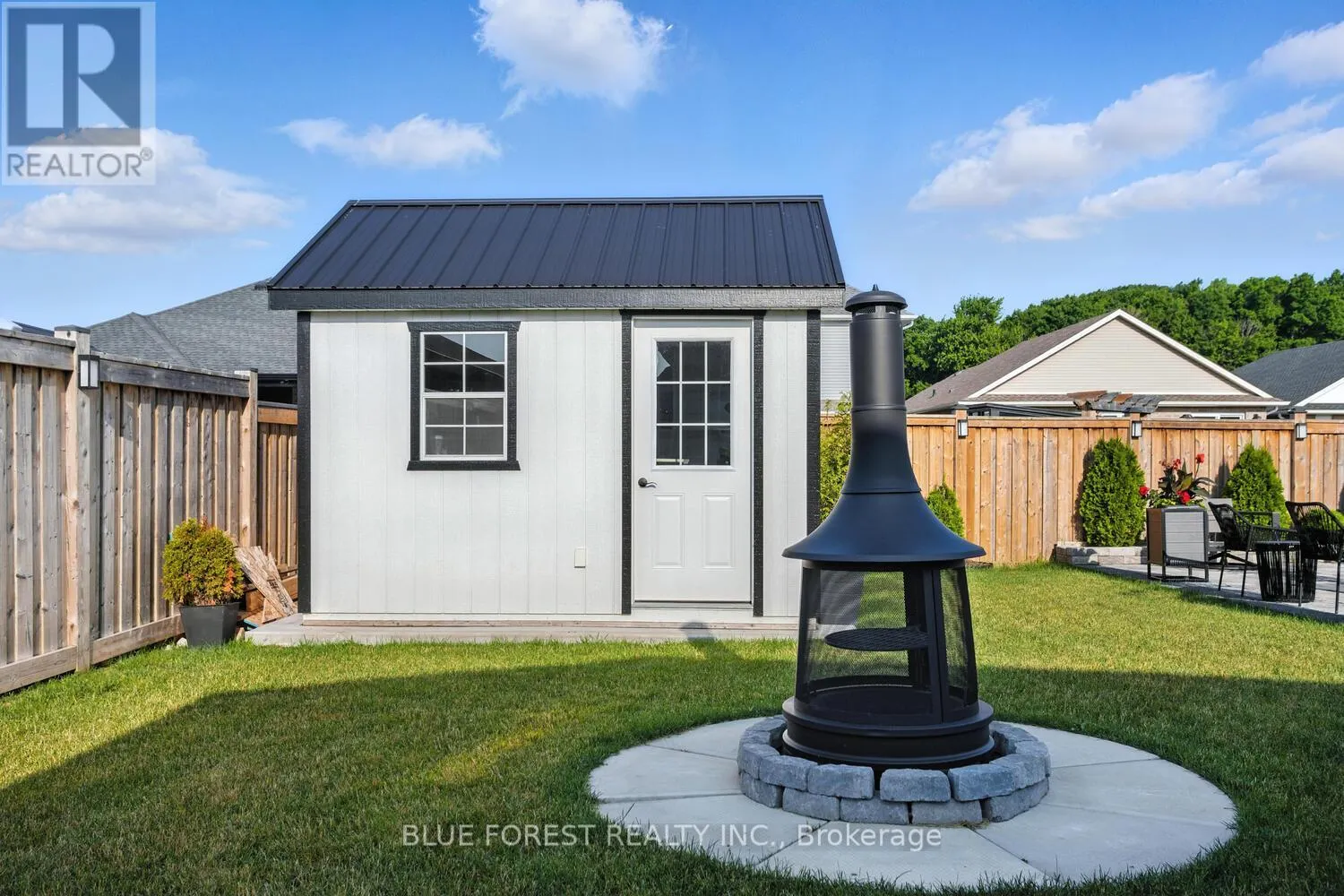 28 WEIR CRESCENT