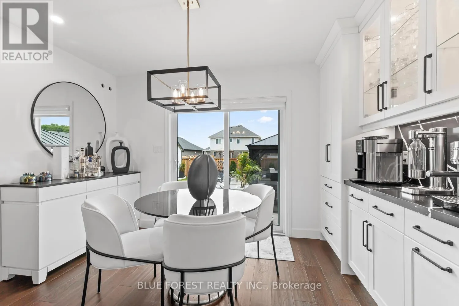 28 WEIR CRESCENT