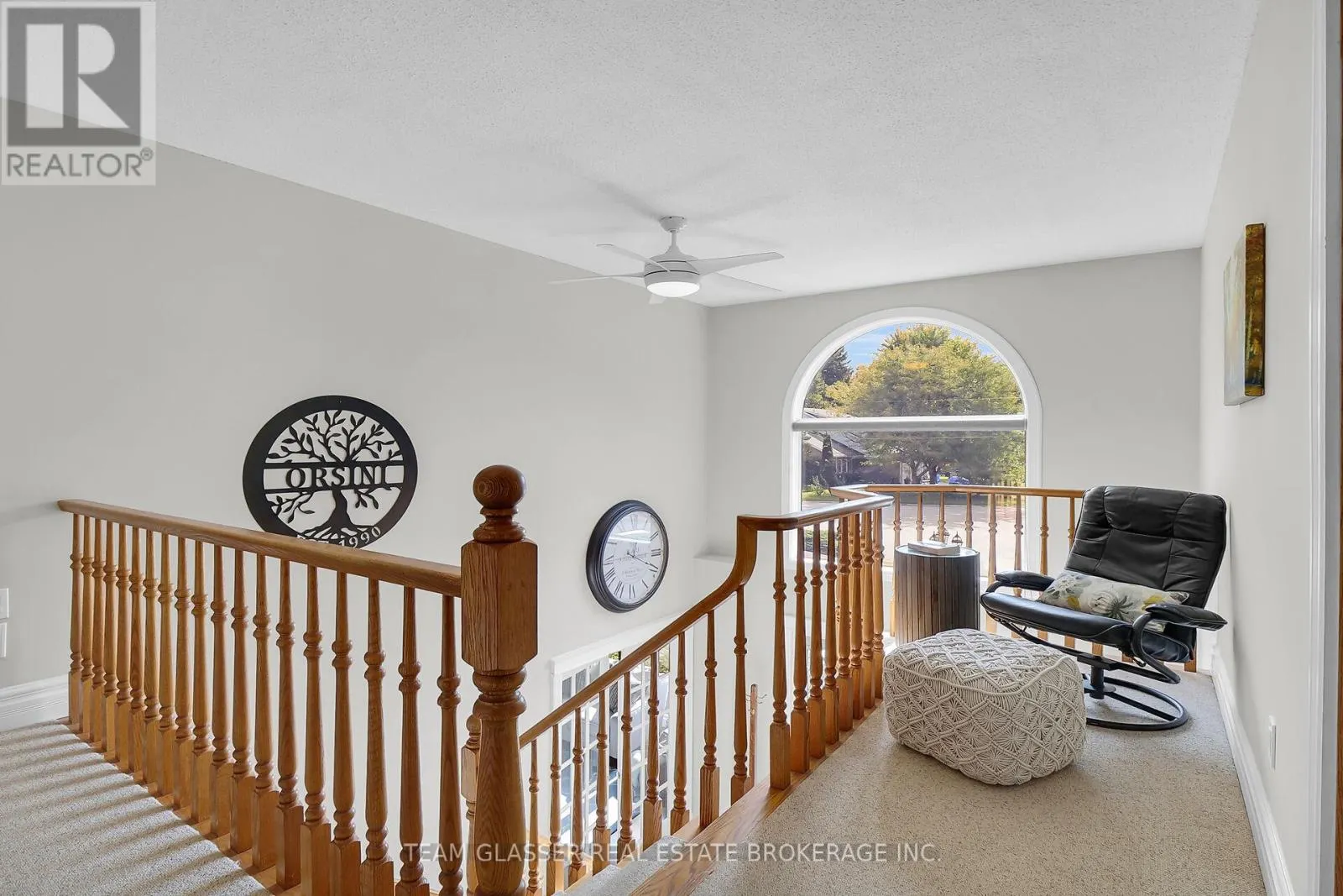 33 HILLCREST COURT