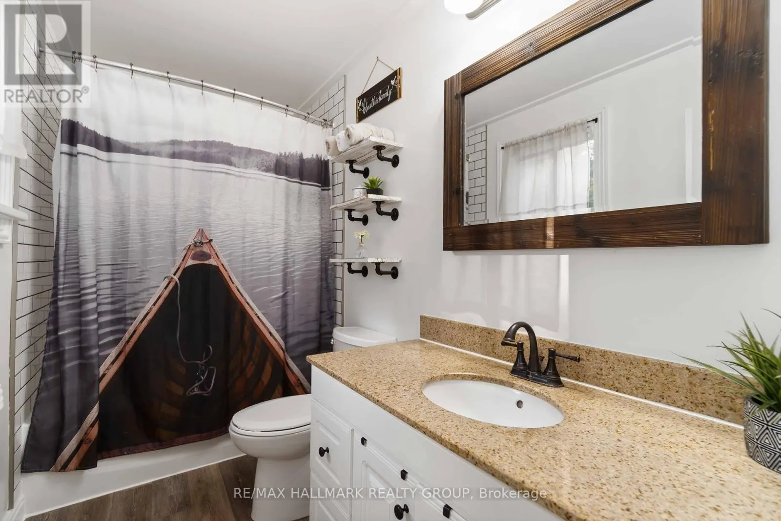 6 ALGONKIN TRAIL