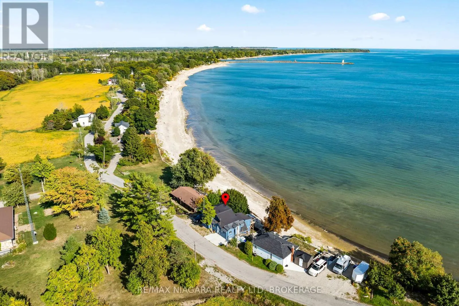 105 LIGHTHOUSE DRIVE