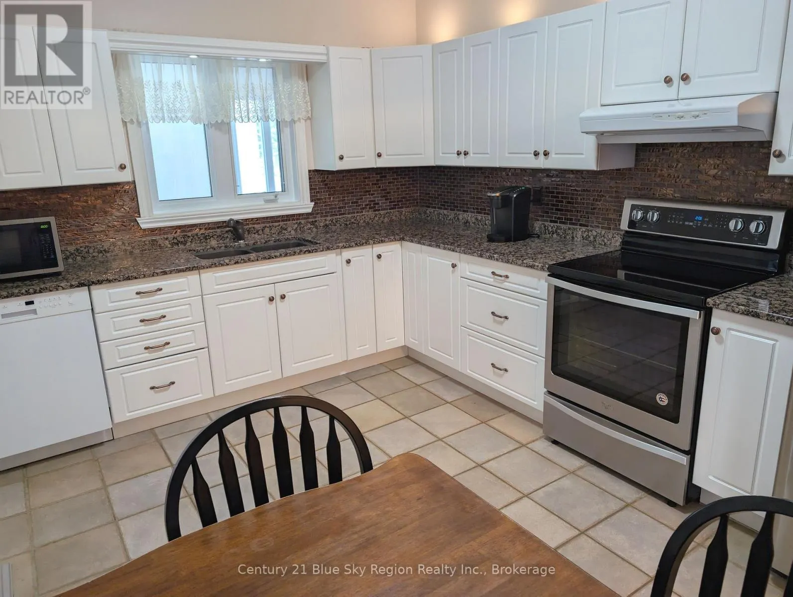 734 BIRCHWOOD ROAD