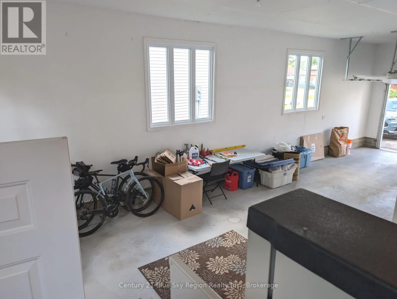 734 BIRCHWOOD ROAD