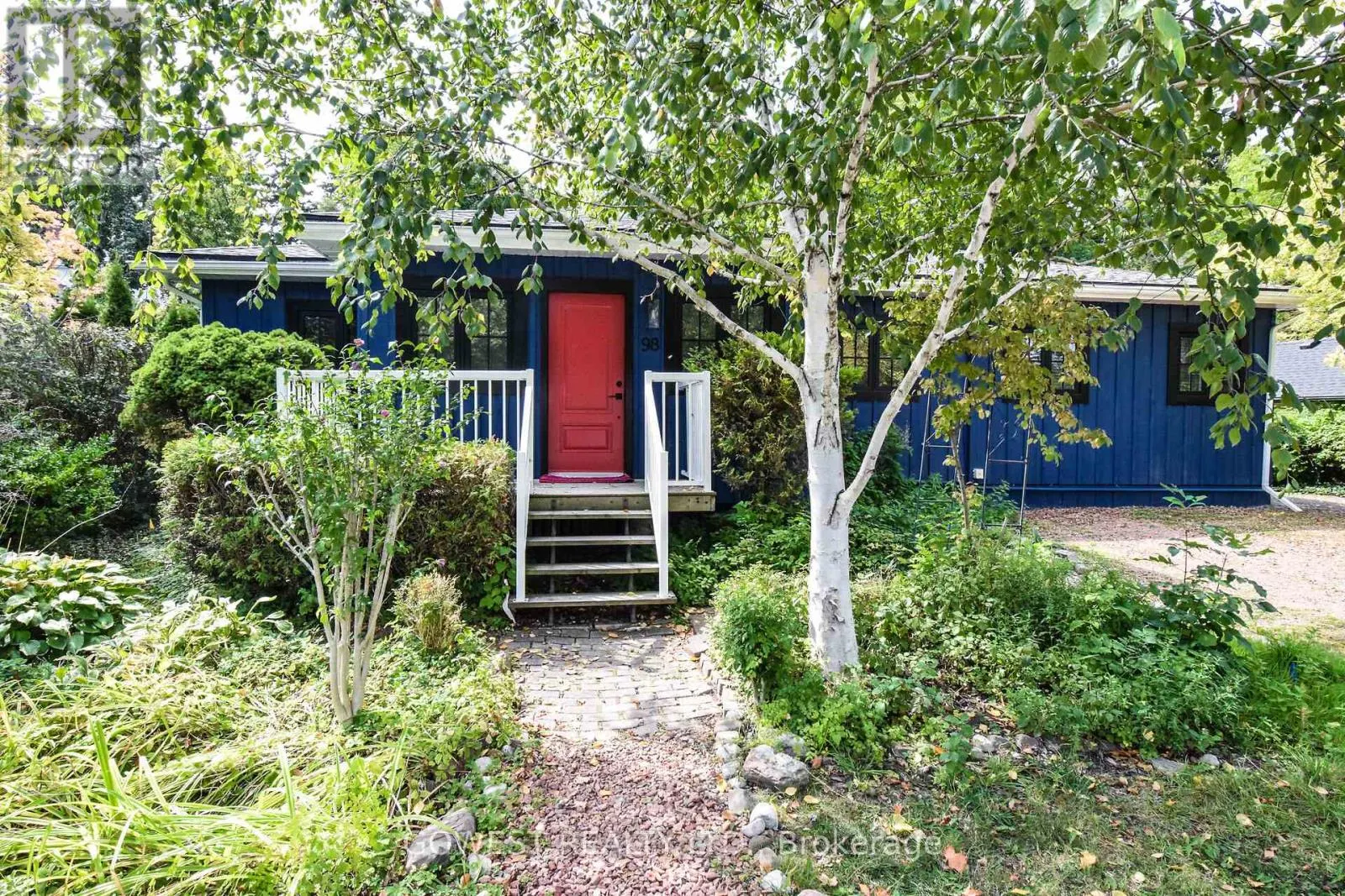 98 DELATER STREET